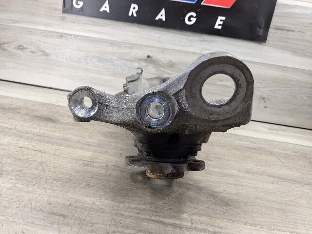 OEM BMW G12 740 750 AWD Front Right Passenger Hub Spindle Knuckle Wheel Bearing