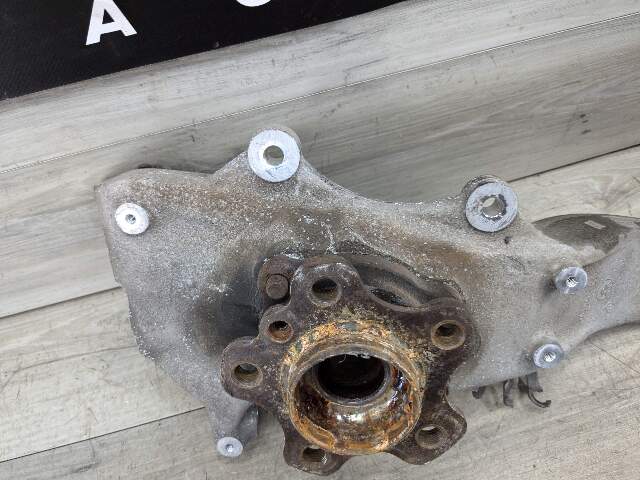 OEM BMW G12 740 750 AWD Front Right Passenger Hub Spindle Knuckle Wheel Bearing