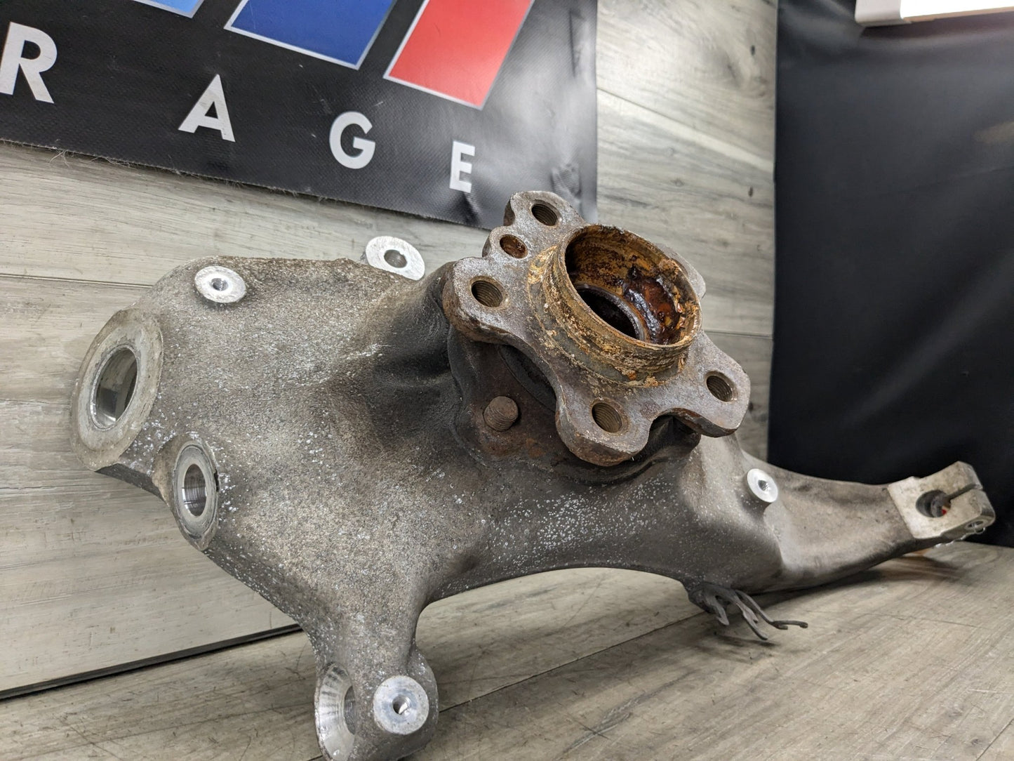 OEM BMW G12 740 750 AWD Front Right Passenger Hub Spindle Knuckle Wheel Bearing