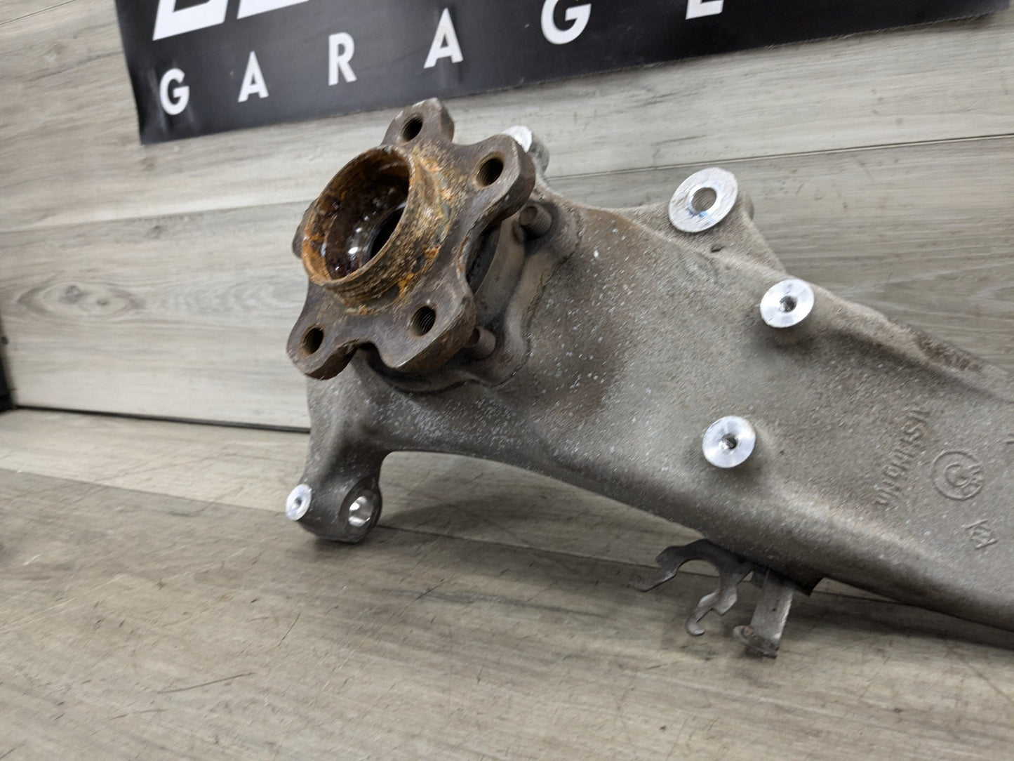 OEM BMW G12 740 750 AWD Front Right Passenger Hub Spindle Knuckle Wheel Bearing
