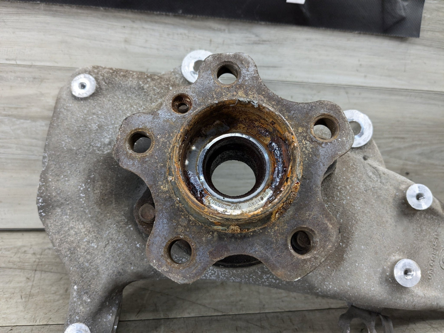 OEM BMW G12 740 750 AWD Front Right Passenger Hub Spindle Knuckle Wheel Bearing