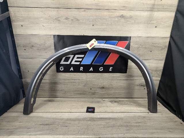 BT* OEM BMW F15 F85 X5 Front Left Driver Fender Flare Wheel Arch Molding M SPORT