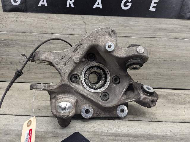 18-24 OEM BMW G01 X3 REAR Right Passenger Side Wheel Hub Spindle Knuckle Bearing