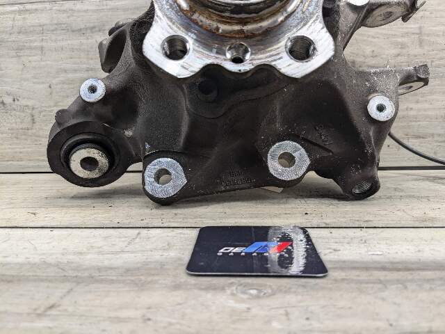 18-24 OEM BMW G01 X3 REAR Right Passenger Side Wheel Hub Spindle Knuckle Bearing