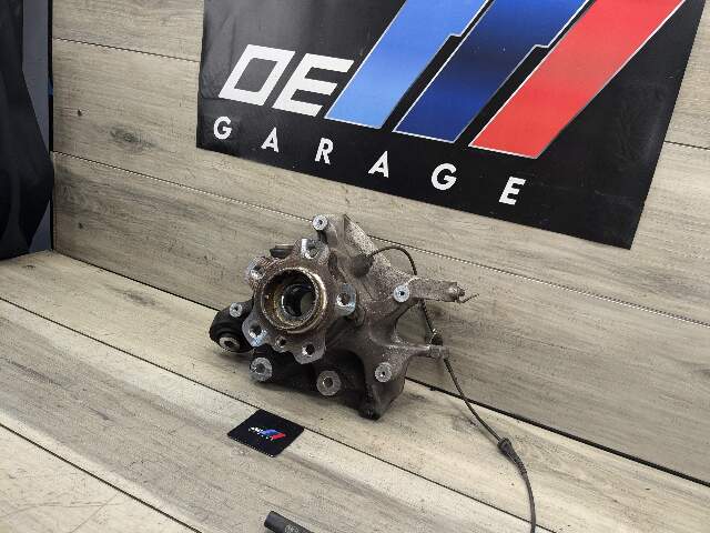 18-24 OEM BMW G01 X3 REAR Right Passenger Side Wheel Hub Spindle Knuckle Bearing