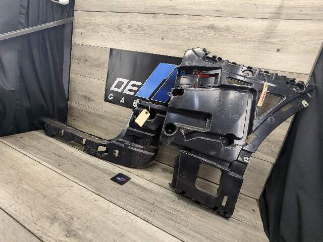 18-23 OEM BMW G01 F97 X3 REAR Right Side Bumper Bracket Support Guid Mount AWD