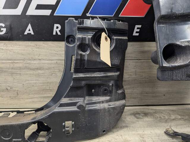 18-23 OEM BMW G01 F97 X3 REAR Right Side Bumper Bracket Support Guid Mount AWD