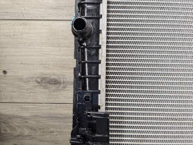PRE-LCI OEM BMW G11 G12 750i 750iX G30 M550iX Auxiliary Coolant Radiator N63R