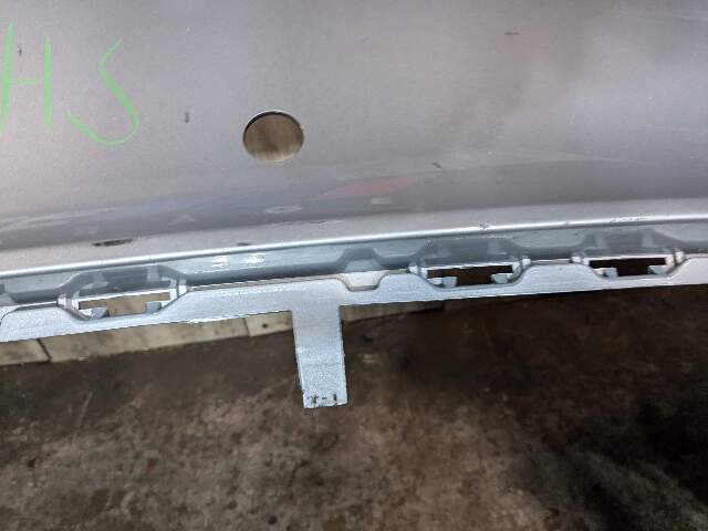 *DAMAGE* 10-14 OEM BMW E71 X6M Rear Bumper Cover Panel Assembly Silver