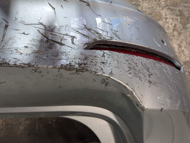 *DAMAGE* 10-14 OEM BMW E71 X6M Rear Bumper Cover Panel Assembly Silver