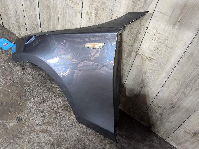 *NOTE* 08-13 OEM BMW E82 E88 128 135 Right Passenger Side Fender Panel Gray B39