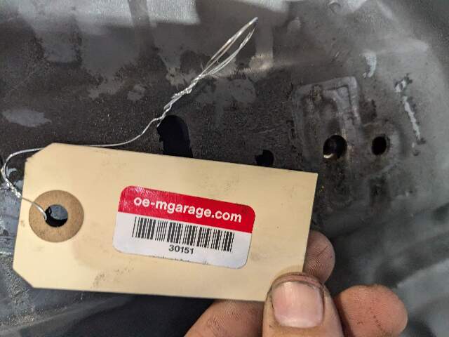 *08-13 OEM BMW E88 E82 135 Front Hood Bonnet Panel Shell Black 668
