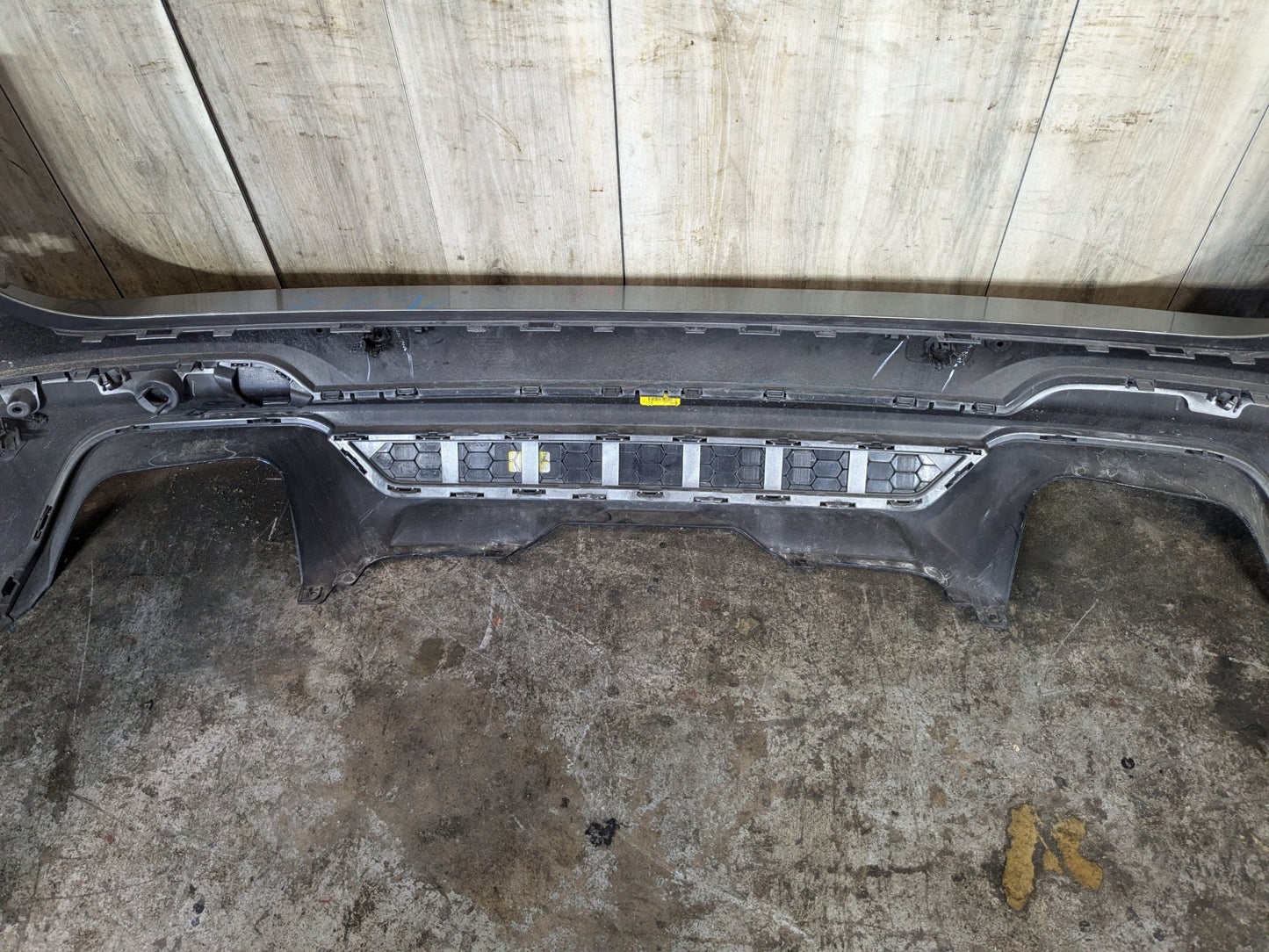 *NOTE* 20-24 OEM BMW F97 X3M Rear Bumper Cover Assembly + Diffuser Gray C28