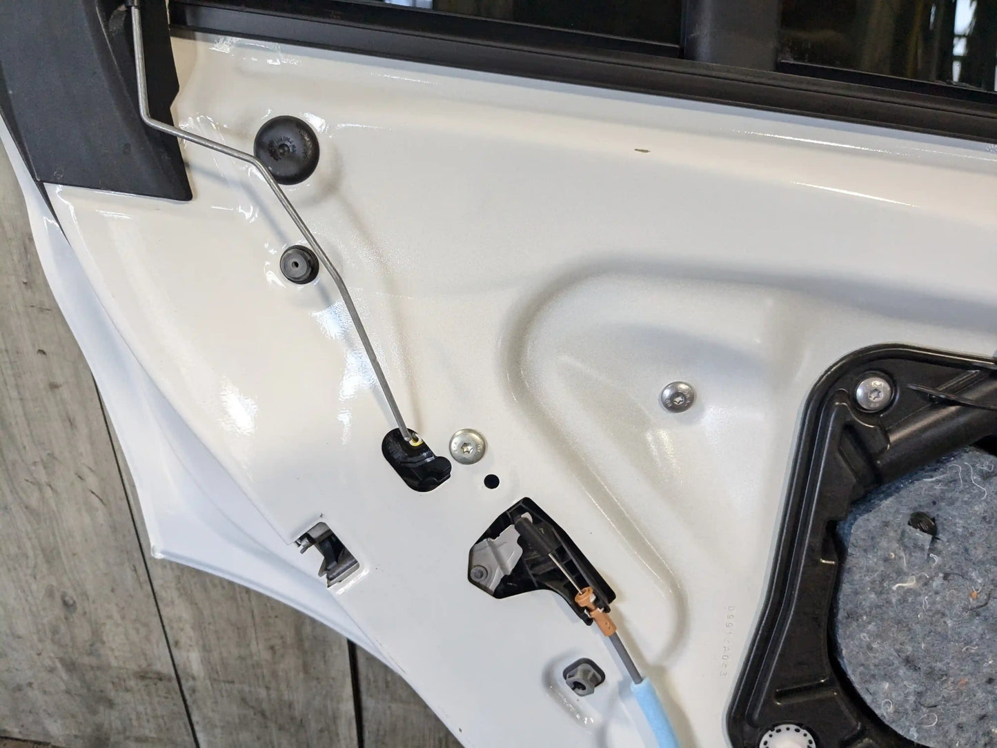 19-23 OEM BMW G05 X5 Rear Left Driver Side Door Shell Panel White 300