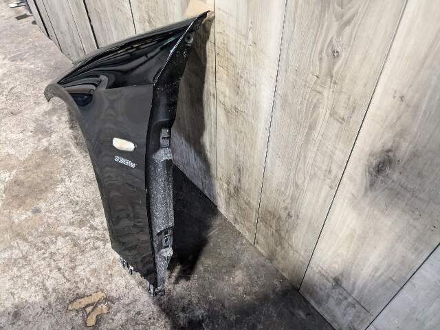 *TAB BROKEN* 07-13 OEM BMW E92 E93 328 335 Left Driver Side Fender Panel Black