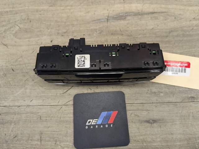 18-24 OEM BMW G01 G02 F97 F98 X3 X4 AC Rear Heater Climate Control Switch Panel
