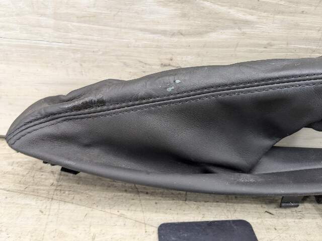 08-13 OEM BMW E88 E82 128 135 Boot Hand Brake Handle Perforated Leather Black