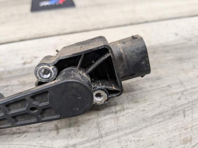 OEM BMW E70 E90 E92 E93 M3 Front Rear Left Right Suspension Height Level Sensor