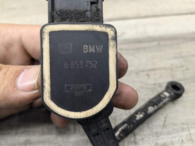 09-16 OEM BMW E82 E88 E89 Front Rear Left Right Suspension Height Level Sensor