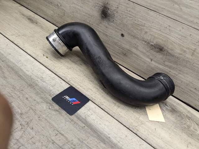 06-13 OEM BMW E82 E88 E90 E92 E93 135 335 Charge Air Induction Tract Pipe Hose
