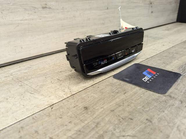 OEM BMW G20 G22 G23 G26 G80 G82 G83 Rear AC Air Climate Control Switch Module