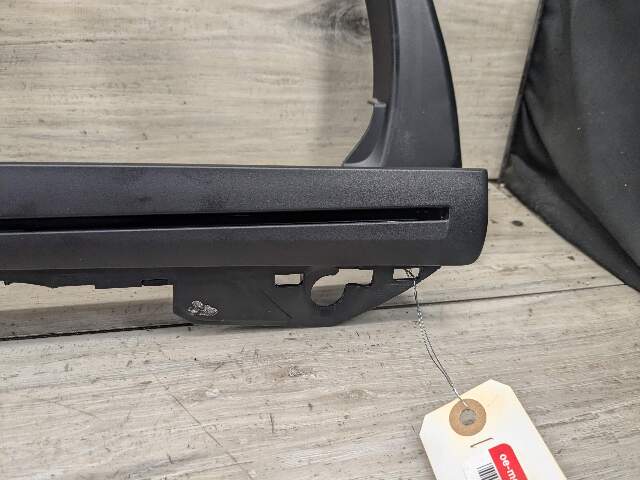 OEM BMW E70 X5 Rear Right Door Window Retractable Sun Shade Privacy Screen Trim