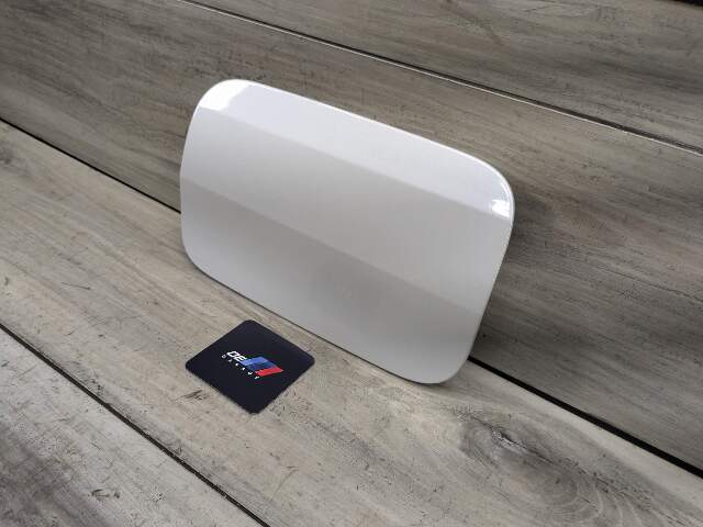 19-24 OEM BMW G20 G80 330 M340 M3 Rear Fuel Gas Tank Flap Filler Lid Cover Cap