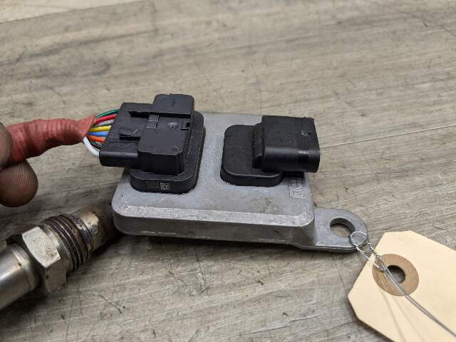 OEM BMW F30 E70 F15 Control Unit Smart Opener Module w/ Diesel NOX Sensor N57*