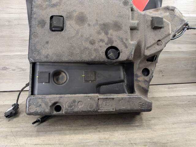 09-13 OEM BMW E70 X5 Diesel Sedan SCR Selective Catalytic Reduction DEF Tank