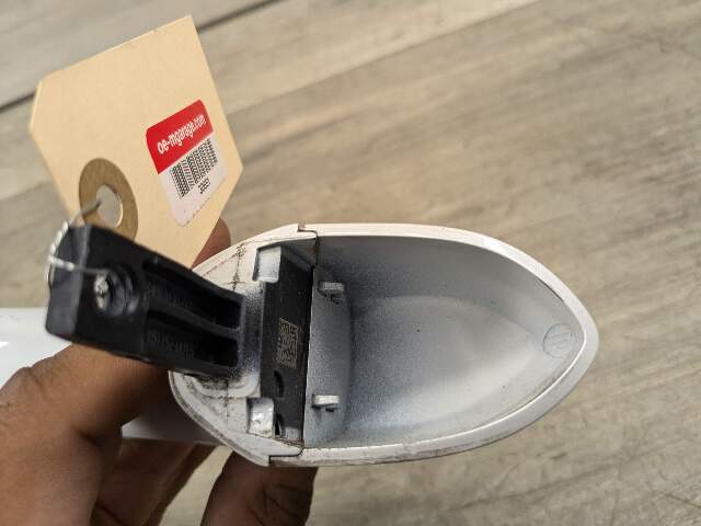OEM BMW G30 530 540 M550 F90 M5 Front Rear Right Passenger Door Handle COMFORT