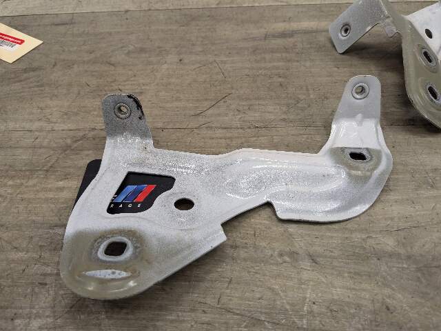 19-24 OEM BMW G20 330 M340 Front Right Passenger Side Fender Holder Bracket SET