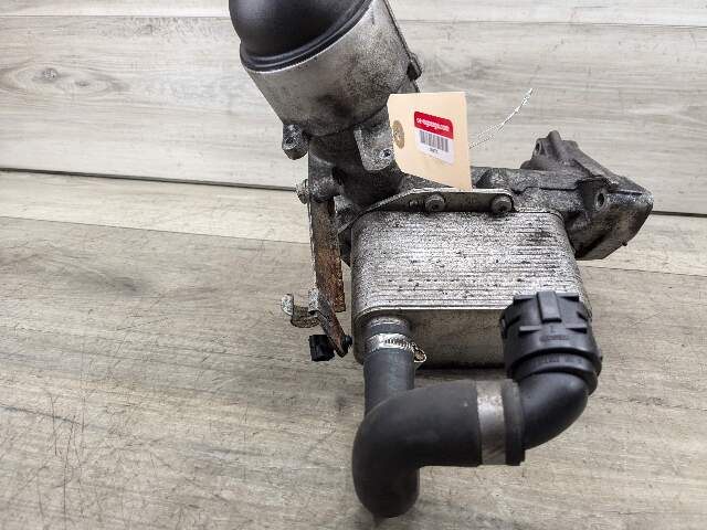 09-11 OEM BMW E90 E70 M57 3.0 Diesel Engine Motor Oil Filter Cooler Housing