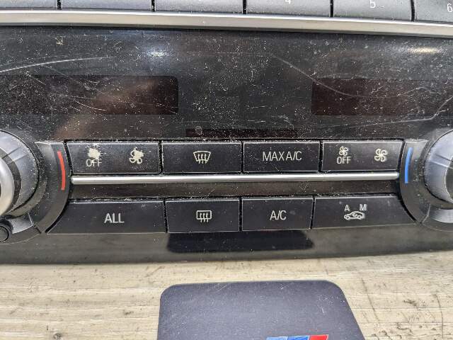 NOTE OEM BMW F01 F02 740 750 AC Switch Heater Climate Control Radio Media Button