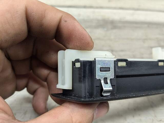 09-15 OEM BMW F01 F02 740 750 Right Passenger Seat Memory Control Switch Button