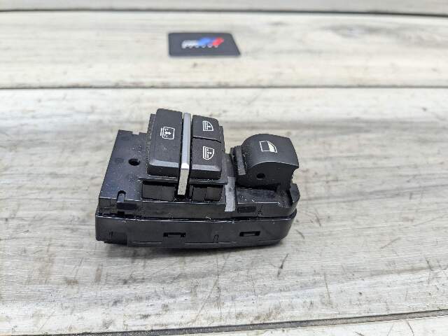 10-18 BMW F01 F02 F06 F07 Rear Window Regulator Sun Shade Control Switch