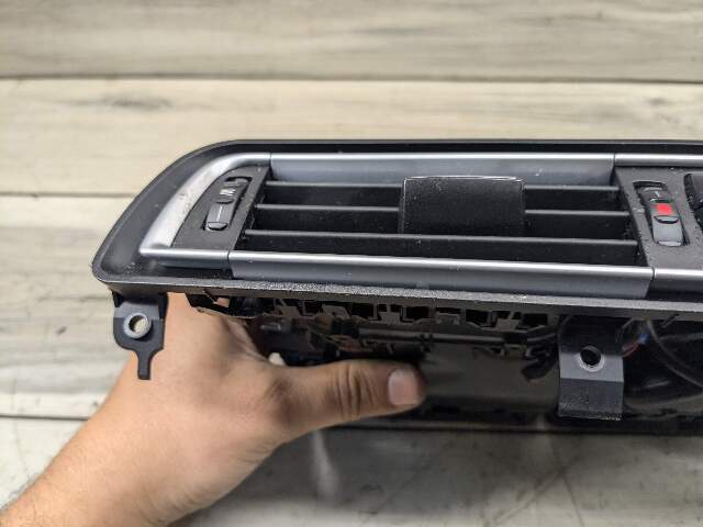 09-15 OEM BMW F01 F02 740 750 760 ALPINA B7 Dash Center Air Vent Grille Black