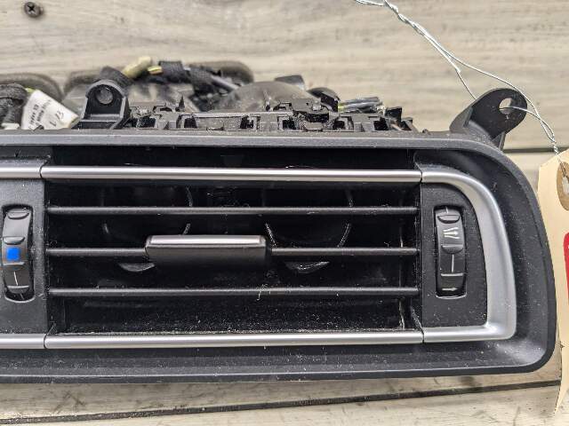 09-15 OEM BMW F01 F02 740 750 760 ALPINA B7 Dash Center Air Vent Grille Black