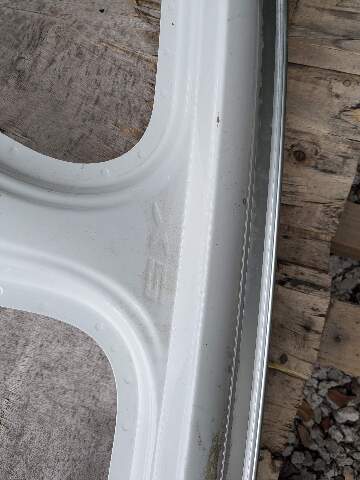 19-23 OEM BMW G05 X5 Left Driver Side B Pillar Door Body Cut Structure
