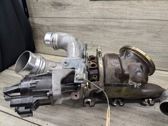 OEM BMW F97 F98 X3M X4M G80 G82 G83 M3 M4 Engine S58 Turbos Tuirbochargers PAIR