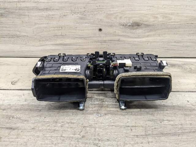 18-24 OEM BMW G01 G02 F97 F98 X3 X4 X3M Center AC Air Vent Dash Dashboard Grille