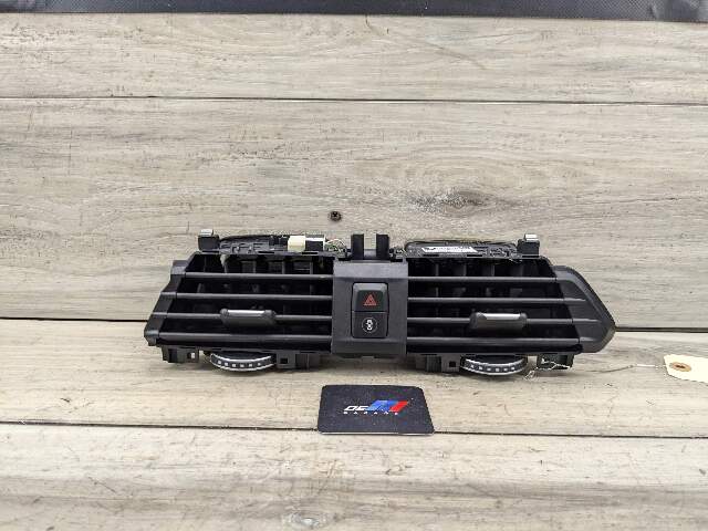 18-24 OEM BMW G01 G02 F97 F98 X3 X4 X3M Center AC Air Vent Dash Dashboard Grille