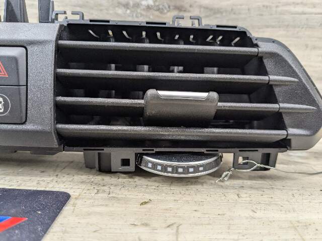 18-24 OEM BMW G01 G02 F97 F98 X3 X4 X3M Center AC Air Vent Dash Dashboard Grille