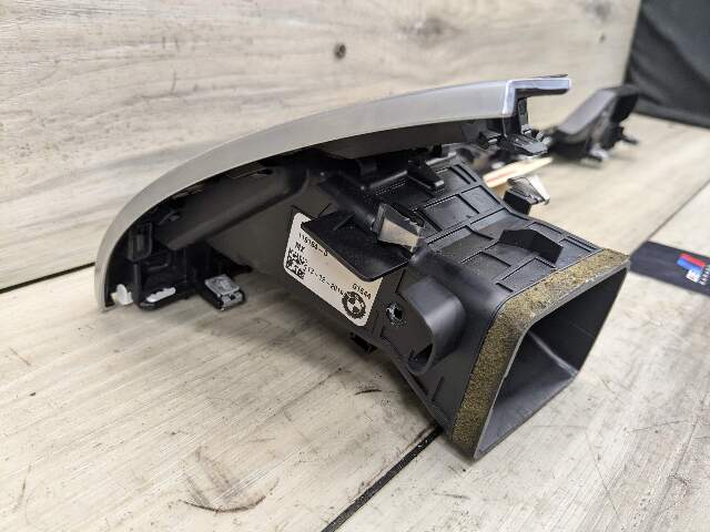 OEM BMW G01 G02 F97 F98 X3 X4 X3M X4M Front Right Passenger Air Vent Grille