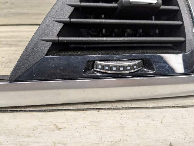 OEM BMW G01 G02 F97 F98 X3 X4 X3M X4M Front Right Passenger Air Vent Grille