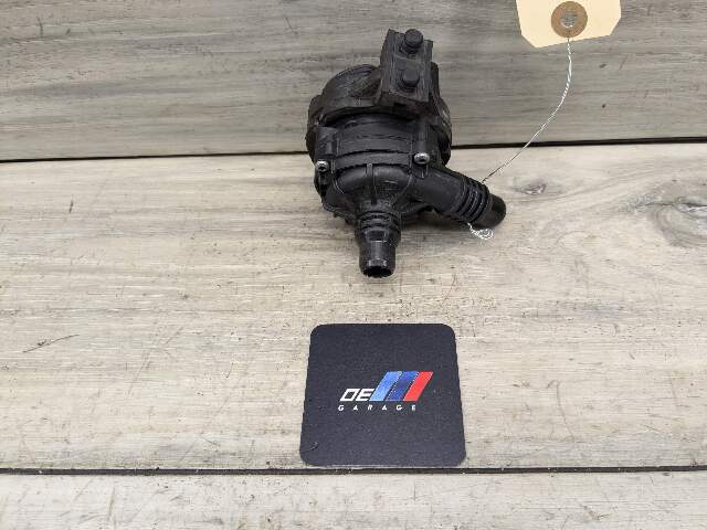 OEM BMW F97 F98 G01 G02 G05 G06 G07 I8 X3 X4 X5 X6 X3M Auxililiary Water Pump