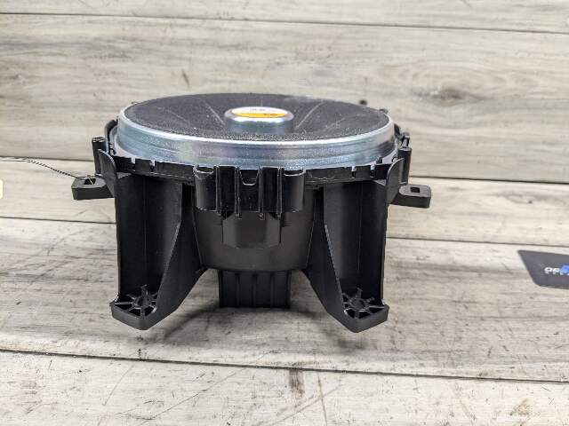 OEM BMW G01 G02 F97 F98 X3 X4 Sub Subwoofer Audio Speaker HARMAN KARDON