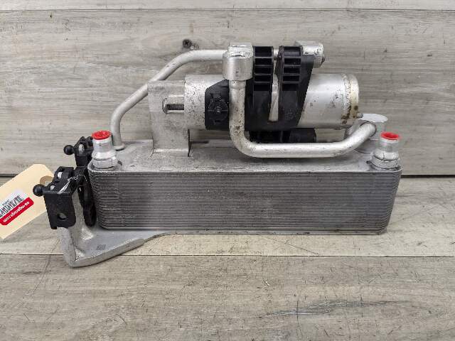 16-21 OEM BMW F22 F30 F32 F36 AC Air Conditioning Compact Condenser with Dryer
