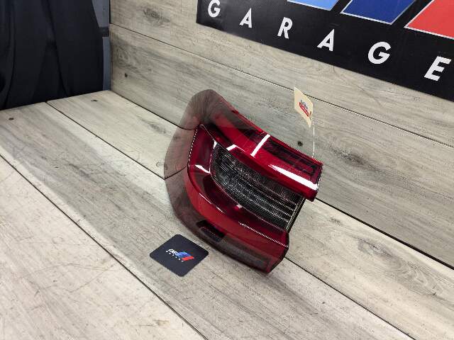 19-23 OEM BMW F95 G05 X5 X5M Left Driver Side Outer Tail Light Brake Stop Lamp
