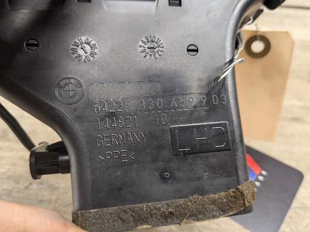 06-13 OEM BMW E90 E92 E93 335 328 M3 Left Driver Side Dashboard Air Vent