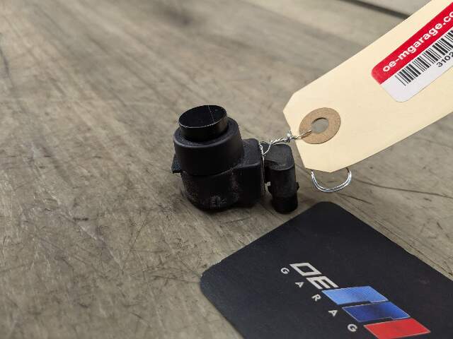 *OEM BMW E82 E84 E88 E89 E90 E92 E93 Front Rear Parking Distance Sensor PDC